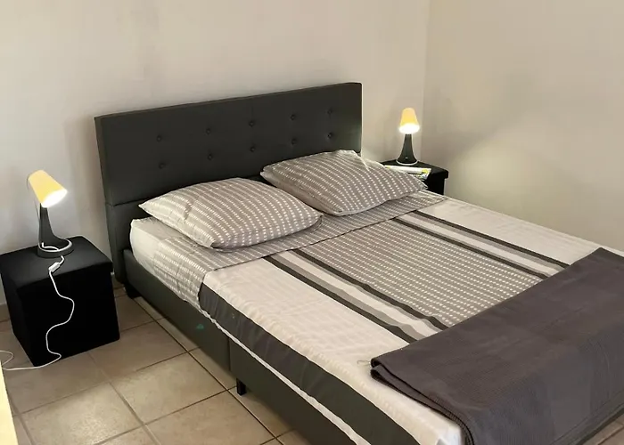 Appartement T2, 55M2, Meuble, Piscine
